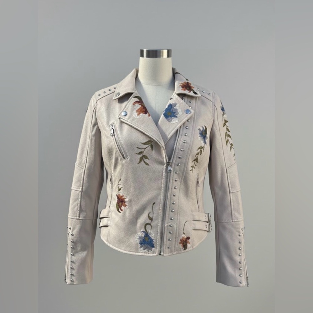 Boho Floral Embroidered Cream Biker Jacket Silver Studded Faux Leather  Size S - Picture 9 of 15